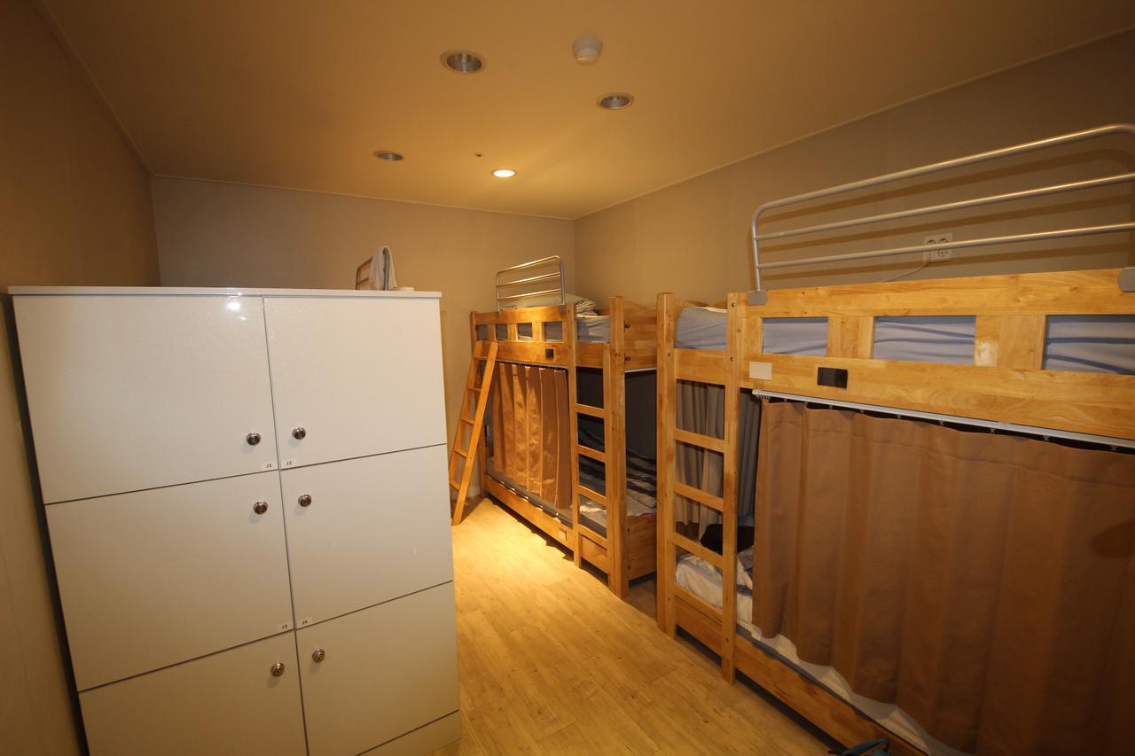 Hostel The New Day Busan Exteriör bild