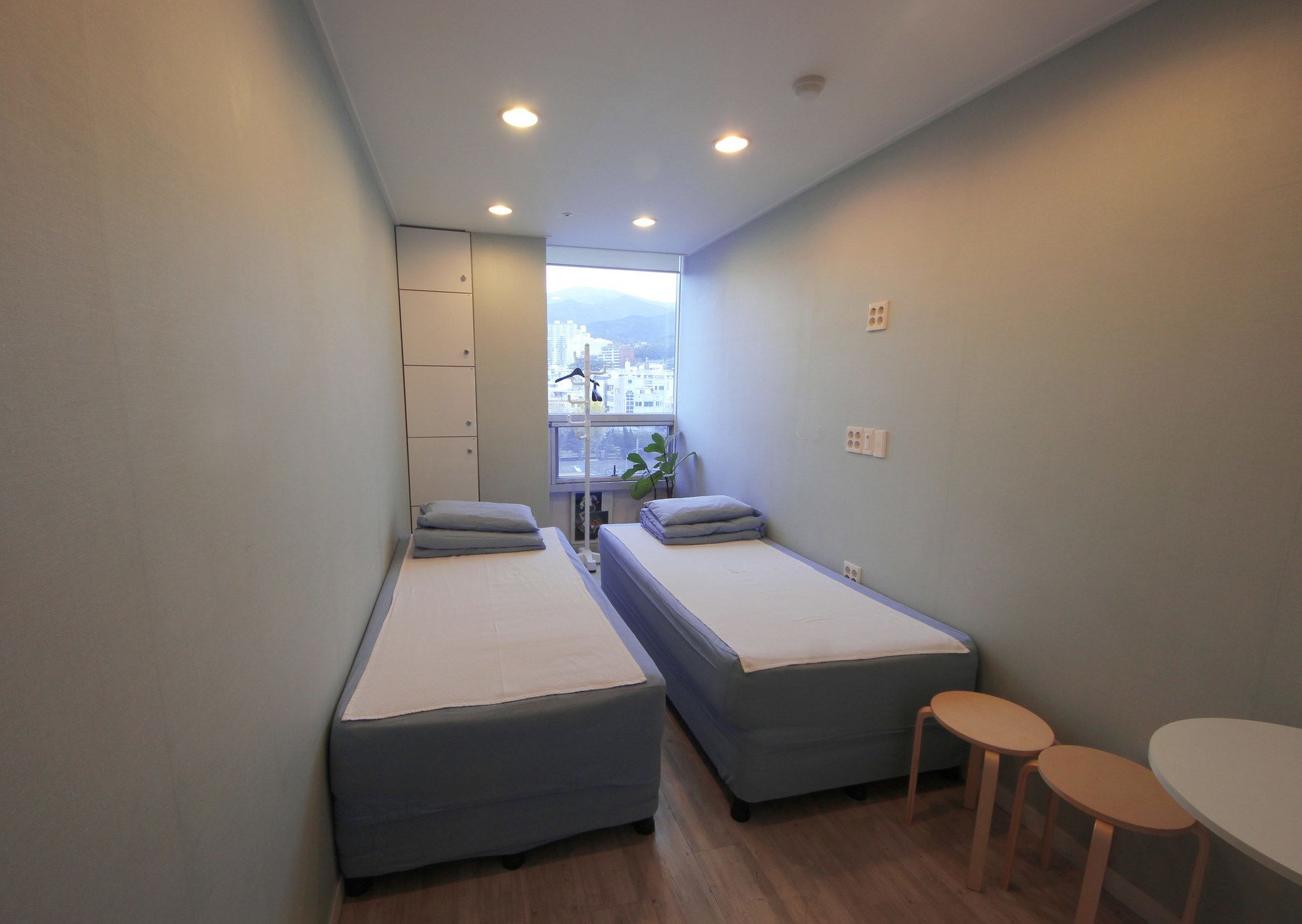 Hostel The New Day Busan Exteriör bild