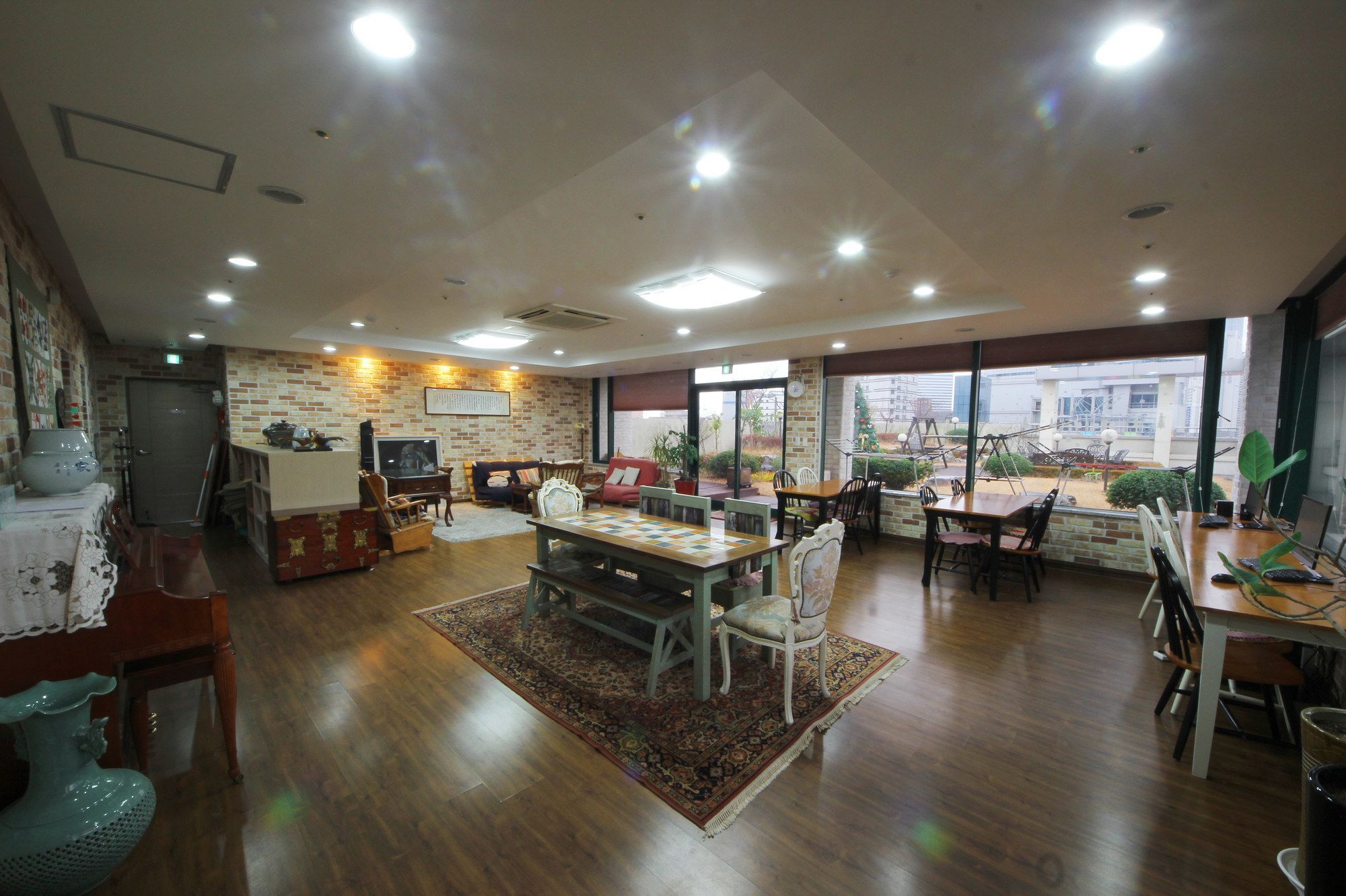 Hostel The New Day Busan Exteriör bild